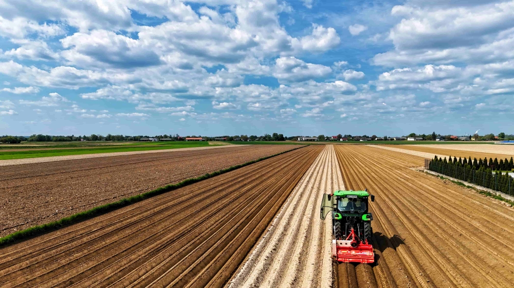 /ueditor/image/20260701/1782871388239597/ccf56166d5e968e950babc4d8c123557.jpg precision agriculture technology.jpg